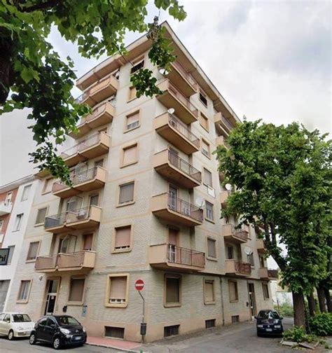 Vendita Appartamento Vercelli Trilocale In Via Augusto Righi 2 Rif