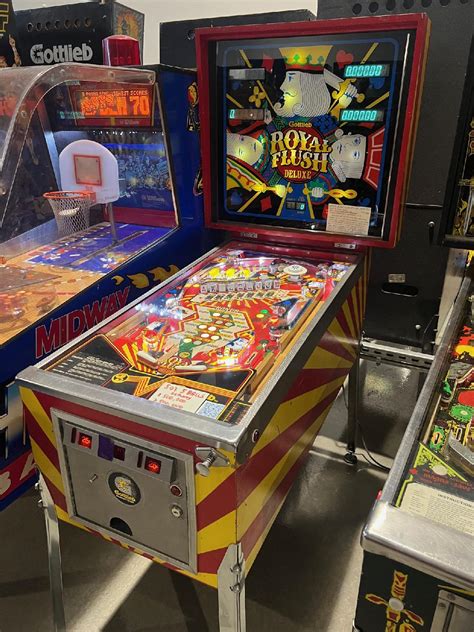 1983 Gottlieb Royal Flush Deluxe At Pinball Hall Of Fame Pinball Museum