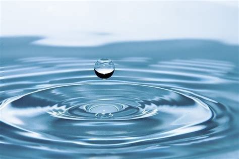 Can water be two types of liquid? : r/everythingaboutwater