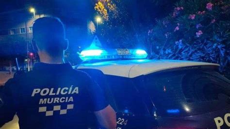 Detienen A Un Hombre En Murcia Por Amenazar Con Un Cúter A Agentes De La Policia Local La Verdad