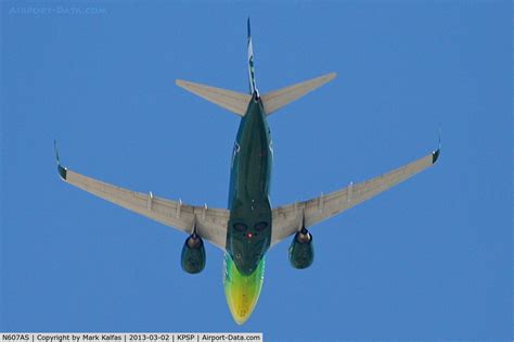 Aircraft N607AS 1999 Boeing 737 790 C N 29751 Photo By Mark Kalfas