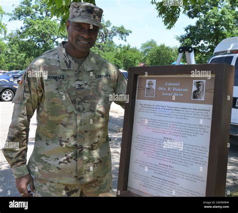 Illinois Army National Guard Col Maurice Rochelle The Deputy Chief Of The Illinois National