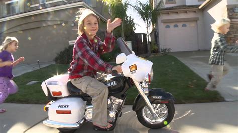 Kids Police Motorcycle - YouTube