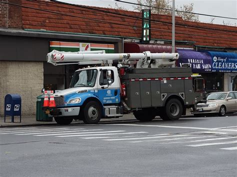 Con Ed Gas Project On Lincoln Will Limit Parking May Cut Service To Homes From Wednesday