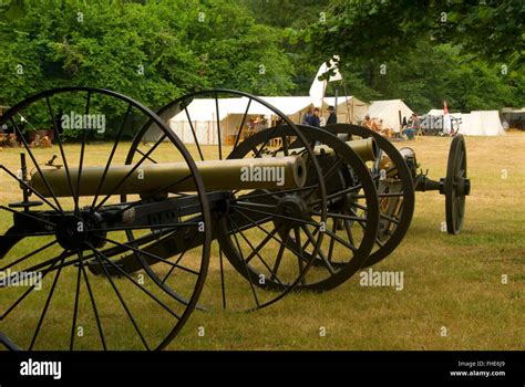 Cannons in Confederate camp, Civil War Re-enactment, Willamette Mission ...