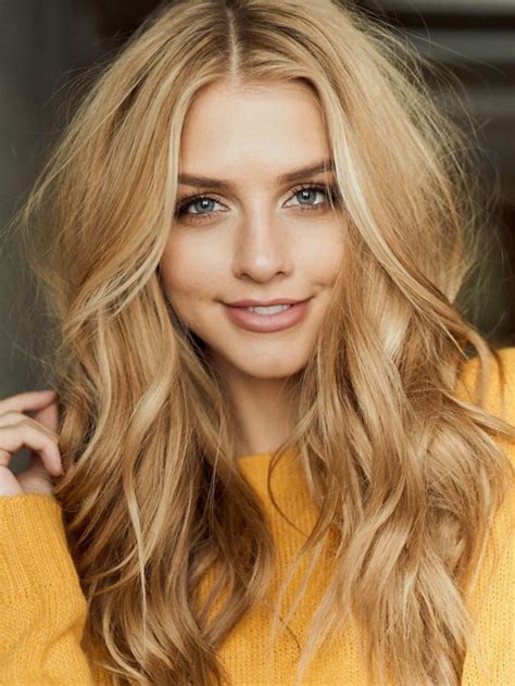 Fashion Long Blonde Wavy Human Hair Celebrity Wigs Lace Front Long