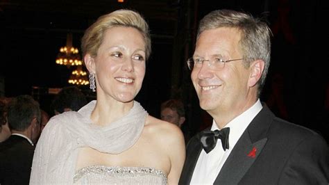 Diesmal für immer Christian Wulff und Bettina heiraten zum dritten Mal