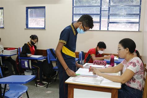 Governo Anuncia Planejamento Para Aumentar Sal Rio Dos Professores No