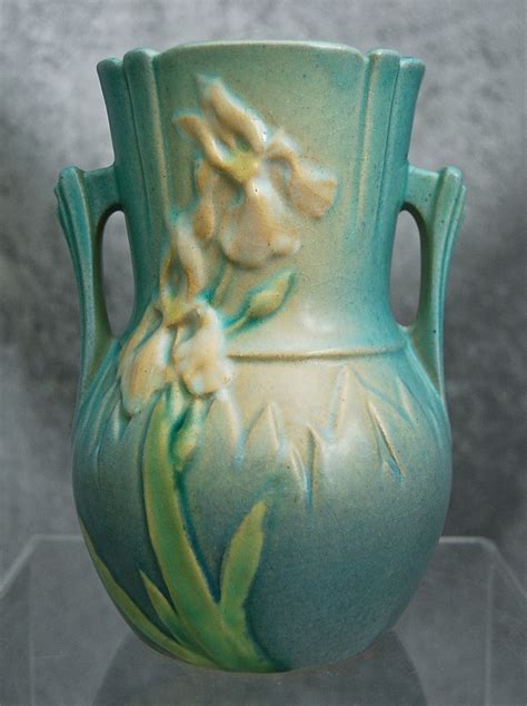 Roseville Pottery Iris Vase 917 6 Blue Ca 1941 1923 Removed