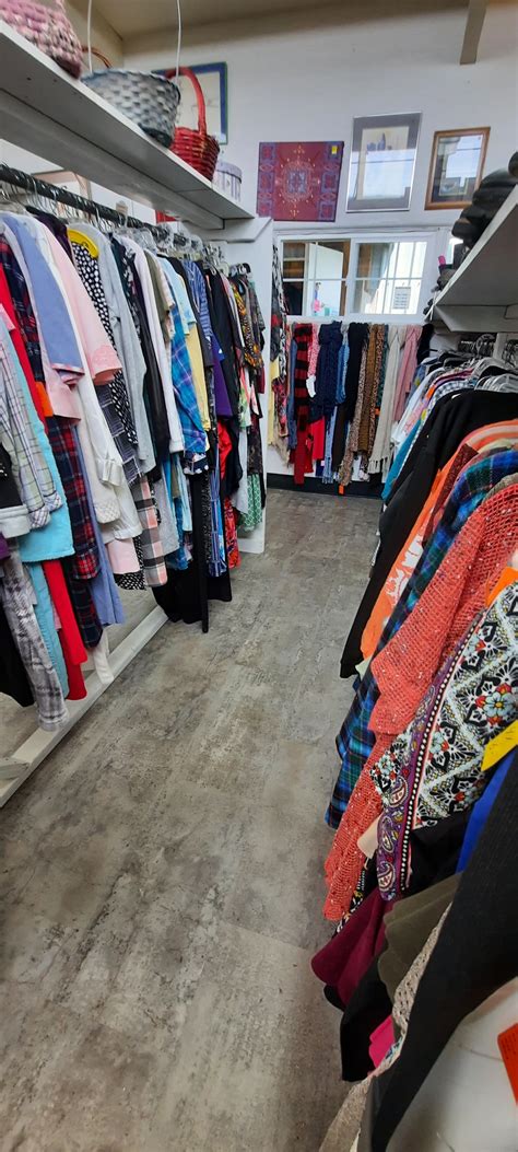 Oregon Coast Humane Society Thrift Store | Florence OR