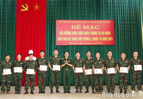 89 học viên hoàn thành lớp Bồi dưỡng kiến thức quốc phòng và an ninh