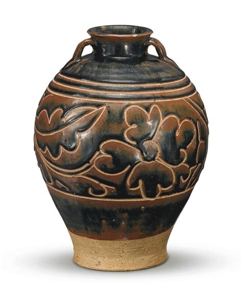 A Cizhou Black Glazed Sgraffiato Vase Meiping Jin Dynasty In