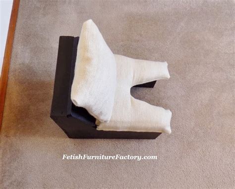 Mature Queening Stool Sex Furniture Rim Seat Sex Bench For Oral Sex Face Sitting Dungeon