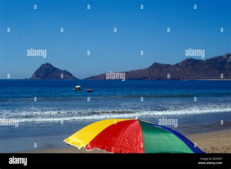 Deer Island Mazatlan Hi Res Stock Photography And Images Alamy