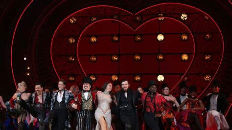 Moulin Rouge! Premieres on Broadway With a Spectacularly Splashy Opening Night | Vogue