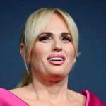 La Actriz Rebel Wilson Anuncia Que Ha Tenido Una Beb Por Gestaci N