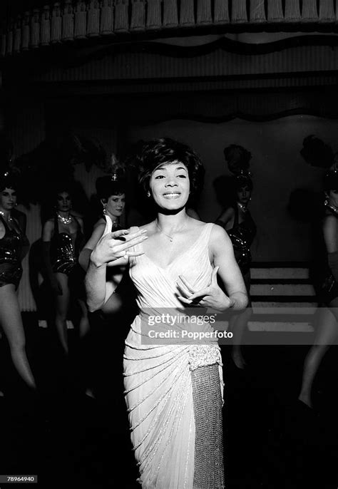 1960 Highly Acclaimed Singer Shirley Bassey Born 1937 In Tiger Bay News Photo Getty Images