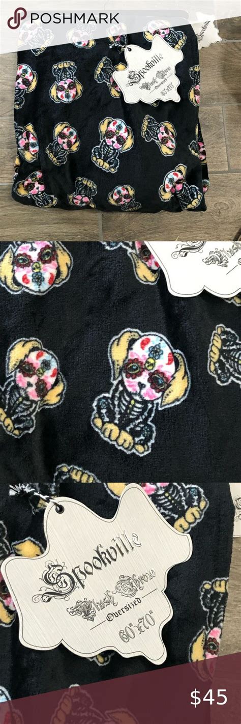 Dog skeleton Halloween plush throw Dog Skeleton Halloween, Plus Fashion ...