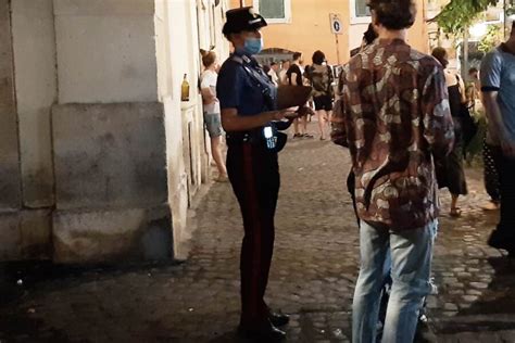 Roma Stretta Sulla Movida Violenta Arresti E Denunce