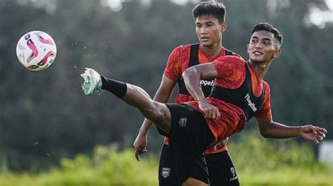 Jelang Championship Series Borneo FC Latihan Dengan Suasana Baru