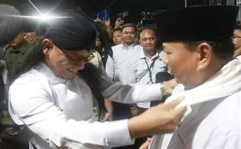 Gus Miftah Pasang Badan Prabowo Dihina Tak Beristri Ungkit Kasus Ferdy