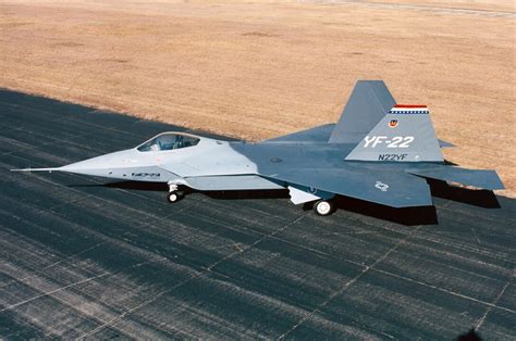 Lockheed-Boeing-General Dynamics YF-22