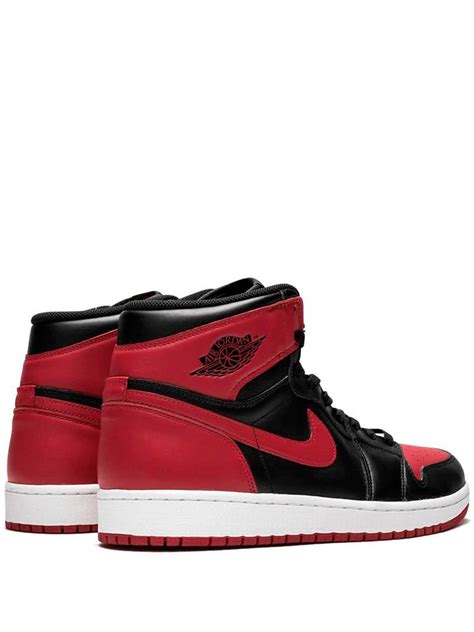 Tênis Nike Air Jordan 1 Vermelho e Preto SuaGrife