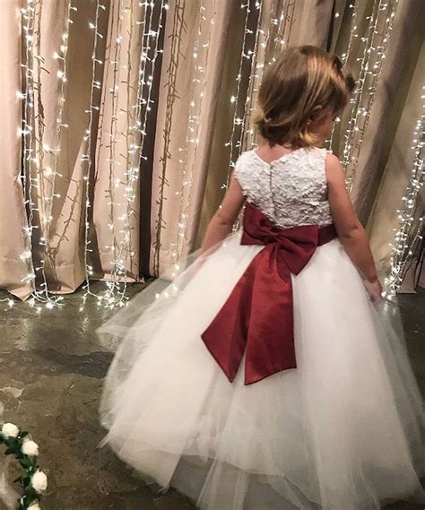 Vestido de Daminha em Tule Laço Marsala Dama de honra casamento