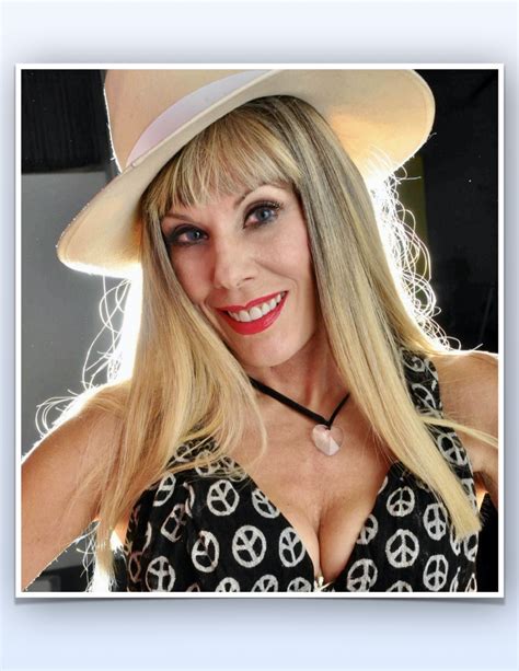 Erotic Blonde Milf V Erotic Blonde Milf V Porn Pic