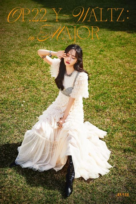 Jo Yu Ri Bagikan Foto Konsep Terbaru Untuk Op Y Waltz In Major