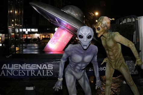 Alien Genas Invaden La Cdmx La Carteleramx