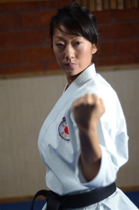 Sensei Mina Yamazaki Of The Usa Karate Squad Martial Arts Women