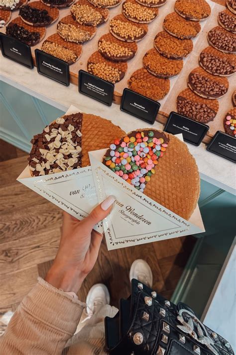 Best Amsterdam Dessert Van Wonderen Stroopwafels Waffle Pops Cafe