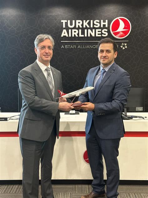 Emir Salim Y Ksel On Twitter Visited The Office Of Turkish Airlines