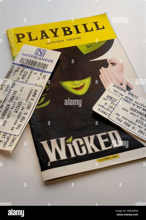 Gershwin Theatre Playbill And Tickets For The Musical Wicked Stock