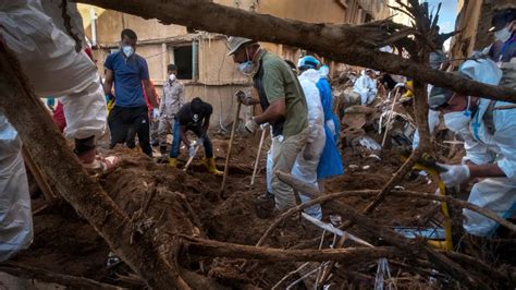 Libia Continúa La Búsqueda De Sobrevivientes En Derna Pese A La Escasa