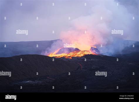 Fagradalsfjall eruption hi-res stock photography and images - Alamy