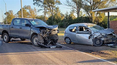 Septuagenario quiso ingresar con su camioneta a la ruta 3 y colisionó