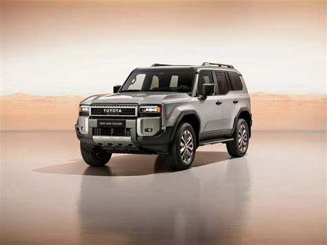 Toyota Land Cruiser Prado 2024 появился в России