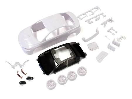 LANCER EVO X White body set z zestawem felg do AWD MZN184 Części