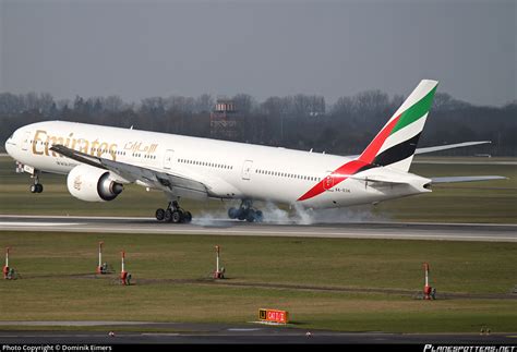 A Egk Emirates Boeing Her Photo By Dominik Eimers Id