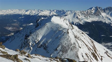 Piz Toissa View From The Ridge At Elevation M Hikr Org