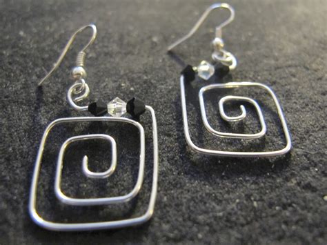 Naomi's Designs: Handmade Wire Jewelry: Silver wire wrapped square earrings with black and clear ...