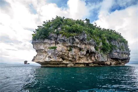 Top 32 Best Samar Tourist Spots: Northern and Eastern Attractions