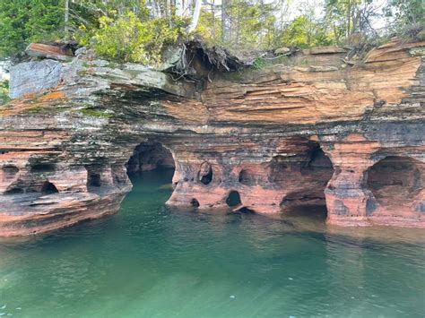 Their Stories Wonders The 8 Lighthouses Of Apostle Islands