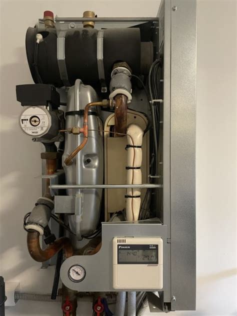 TOPLOTNA CRPALKA DAIKIN 11kW