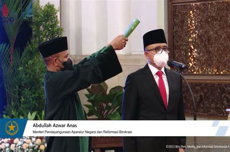 Presiden Jokowi Lantik Azwar Anas Jadi Menpan Rb