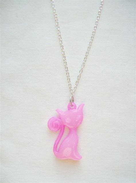 Pink Resin Cat Pendant Necklace Resin Cat By Sparkleandcomfort Keepsake