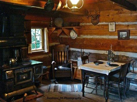 Inside A Small One Room Cabin Cabin Interiors Cabin Kitchens Log