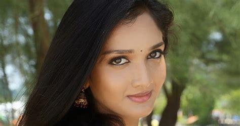 Hot Girls Models Actress Surabhi Santosh Hot Photo Shoot Images